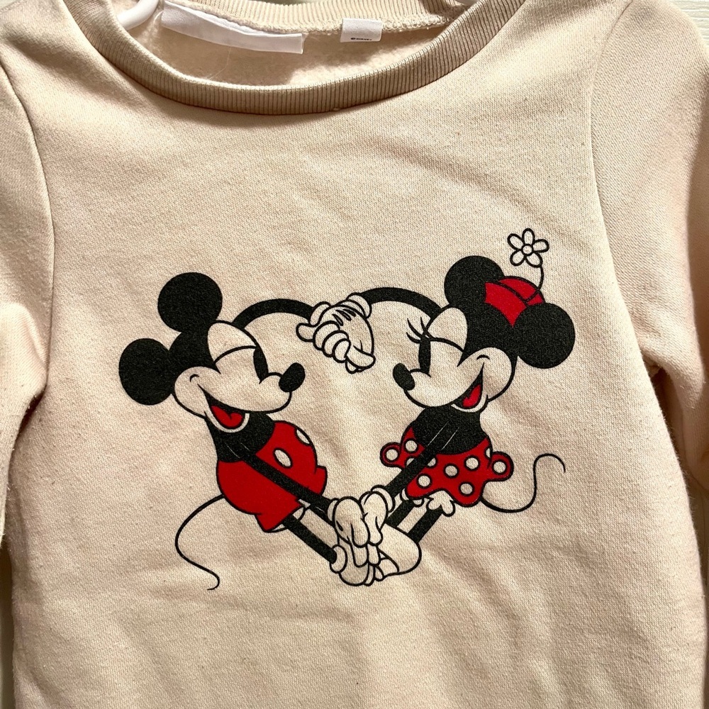 GAP Disney Kids Cream Sweatshirt with Mickey and Minnie Girls Size 3T - Picture 2 of 5